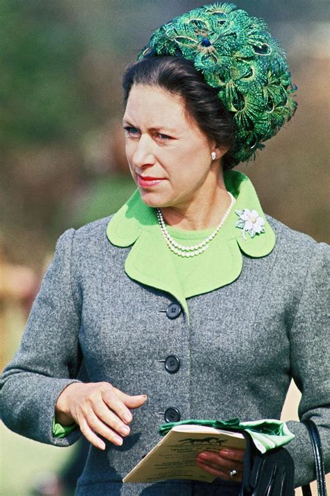 Great savings free delivery / collection on many items. 70 Best Royal Hats in History - Most Memorable Royal Family Fascinators