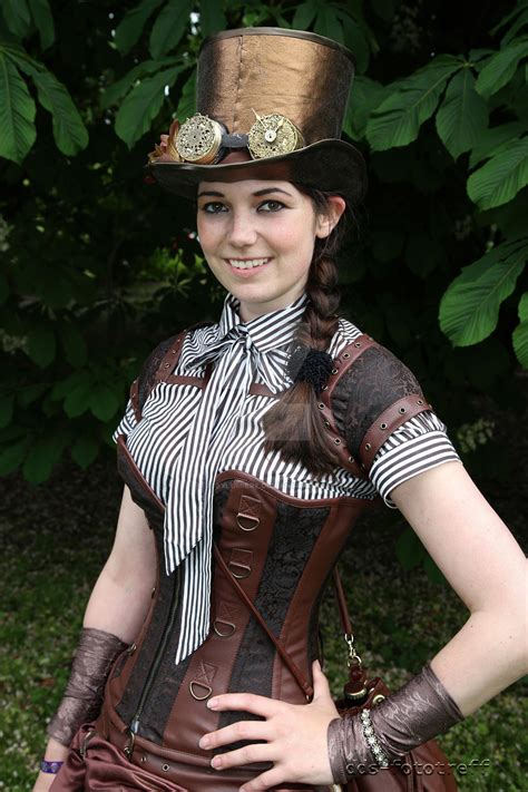 Steampunk Tophat Worn With Complete Outfit By Rubylumiere On Deviantart