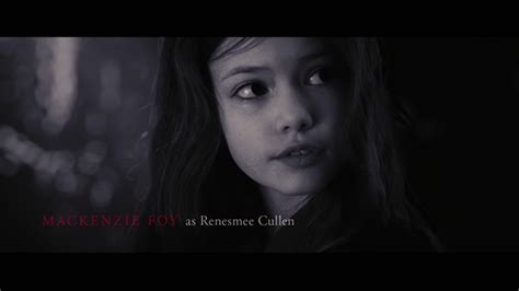Image Mackenzie Foy As Renesmee Cullen Twilight Saga Wiki