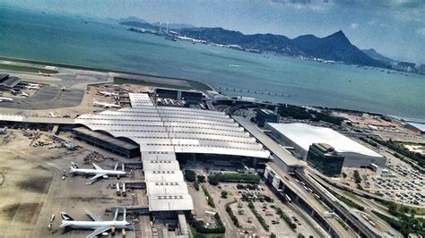 Hong Kong International Airport Roof Repair