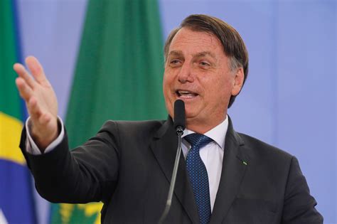 Jair Bolsonaro A História Completa Do Mito E Seu Clã