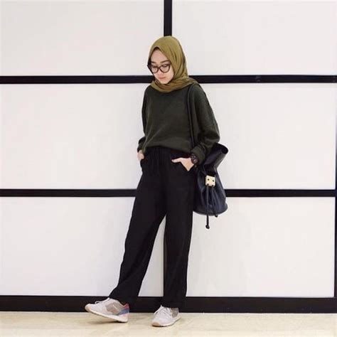 Pembayaran mudah, pengiriman cepat & bisa cicil 0%. Style Celana Jeans Hitam Wanita Hijab
