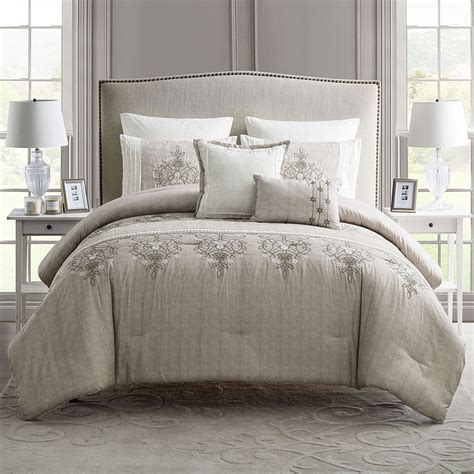 Go boho chic with bohemian bedding, or style your room neutral sheets and duvets for a minimal, elegant look. Elegant Home 7 Piece Comforter Set