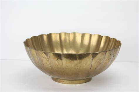 Vintage Brass Bowl Scalloped Edges Trinket Dish Decorative Bowl