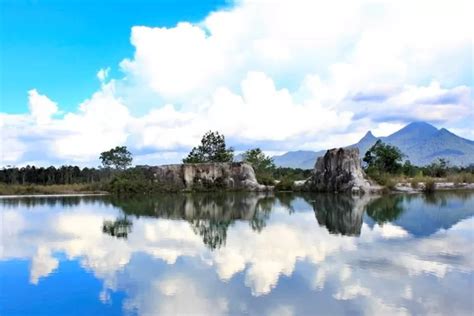 14 Rekomendasi Tempat Wisata Di Singkawang Kalimantan Barat Mulai Danau