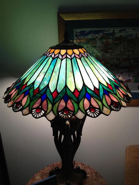 Inspiring Schemes That We Appreciate Moderntablelamps Stained Glass