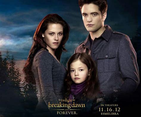 Bella And Edward With Daughter Renessme Twilight Breaking Dawn Twilight Saga Twilight Bella