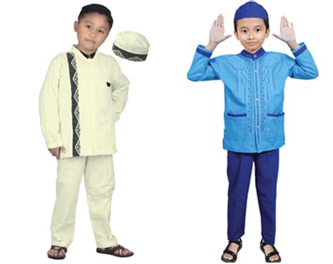 Cukup sisakan 1 atau 2 inci rambut di bagian atas dengan potongan tapered fade. Contoh Baju Muslim Anak Laki-Laki Koko Lucu | Bersosial.com