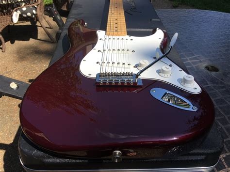The fender stratocaster, colloquially known as the strat, is a model of electric guitar designed from 1952 into 1954 by leo fender, bill carson, george fullerton and freddie tavares. Sold - 2008 Fender Stratocaster (MIM) - Midnight Wine ...