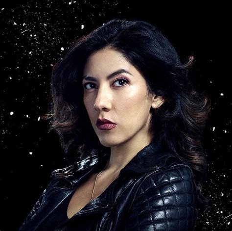 Pin By Captain On Series And Movies Stephanie Beatriz Rosa Diaz