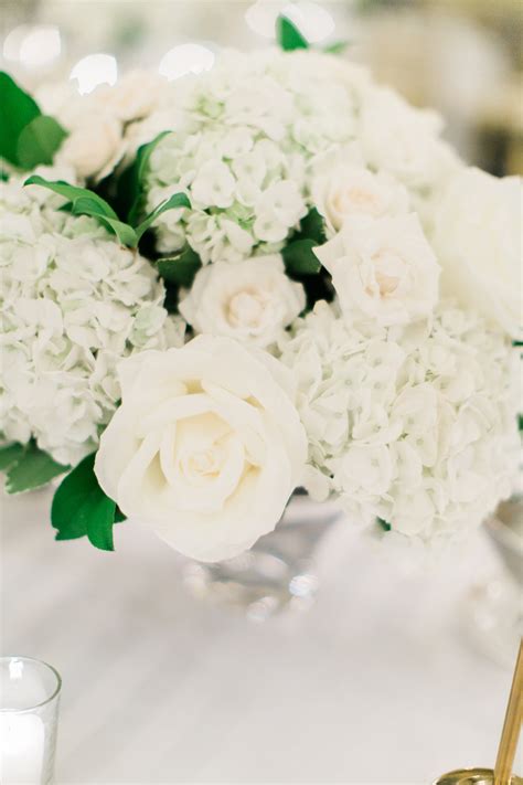 Rose And Hydrangea White Centerpiece Elizabeth Anne Designs The