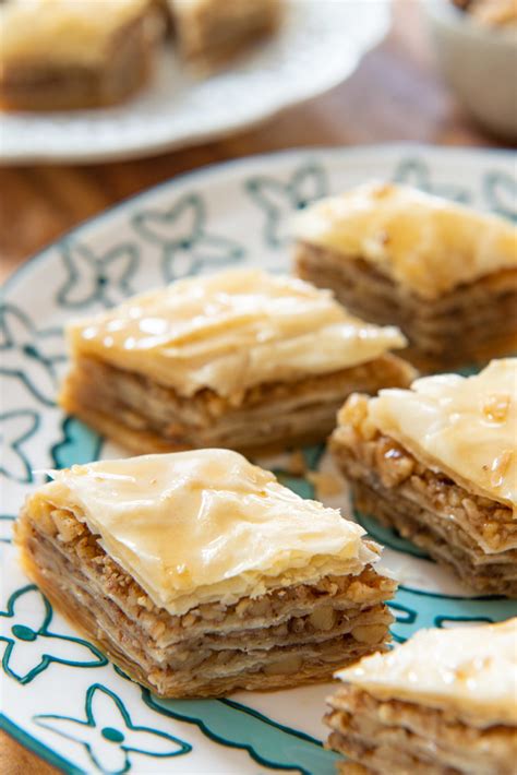 Baklava Recipe How To Make It Step By Step Fifteen Spatulas