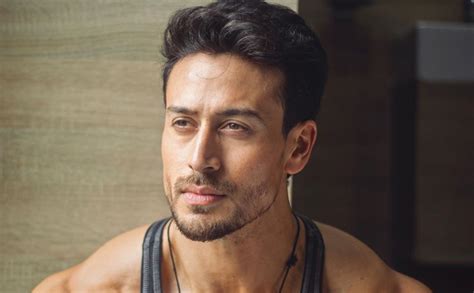 Tiger Shroff Gets Nostalgic About His Horrible Miscalculated Kick