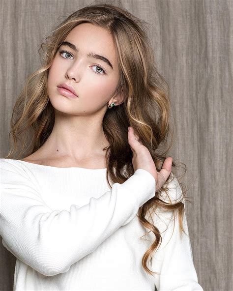 Anastasia Bezrukova Modelo Adolescente Rusa Mujeres Preciosas Fotografía Juvenil Niños