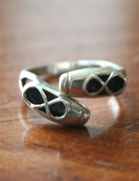 This Sterling Silver Ballet Shoes Ring Is A Perfect T For Your