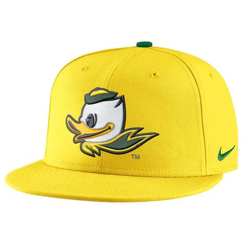 Nike Oregon Ducks True Hardwood Snap Back Hat Yellow