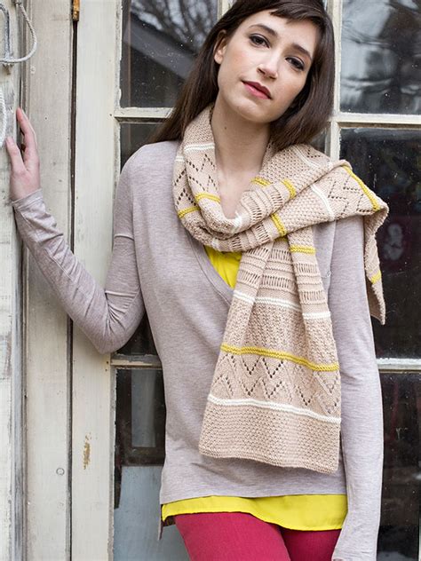 Looking for free knit patterns? 20 Easy Scarf Knitting Patterns for Free That You'll Love ...