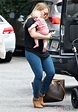 Hilary Duff con su hijo Luca Cruz por las calles de Santa Monica: Fotos ...