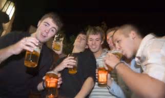 Whose Round Is It Pub Goers Are Told Not To Buy Rounds And Set Up Tabs To Curb Binge Drinking