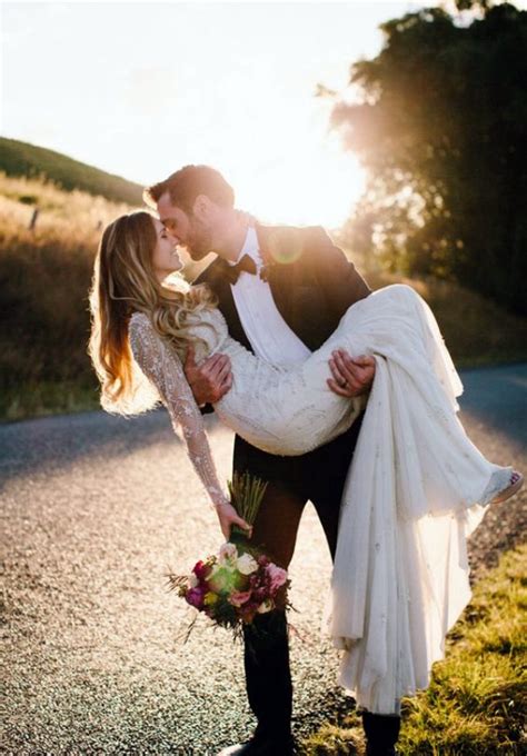 40 Matchless Wedding Photo Shots Worth Stealing