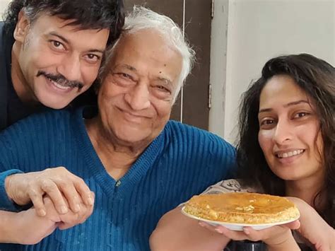 Priya Marathe Reminisces Fond Memories Of Her Late Father In Law And