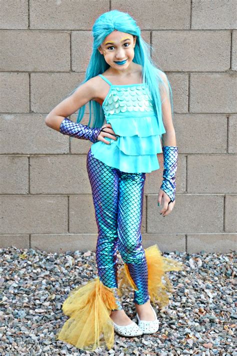 Diy Mermaid Costume Learn How To Add A Mermaid Fin Tail To Leggings