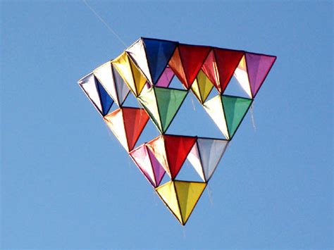 How To Build A Tetrahedral Kite