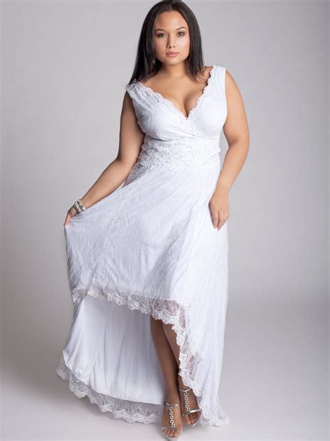 10 ideas for wedding guest outfits, plus links for hundreds of wedding guest dresses. 15 Marvelous Ideas of Plus Size Wedding Dresses | The Best ...