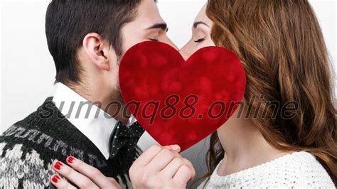 Empat Manfaat Ciuman Bibir Yang Baik Untuk Kesehatan