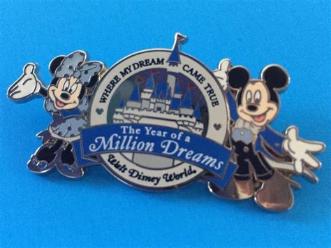 Minnie Mickey Mouse Year Of A Million Drams Walt Disney World Collector