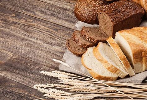 Read These Tips To Know The Difference Between White And Brown Bread
