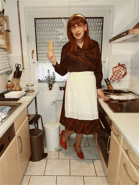 Housewife Kitchen 01 Martina Hoevelmann Flickr