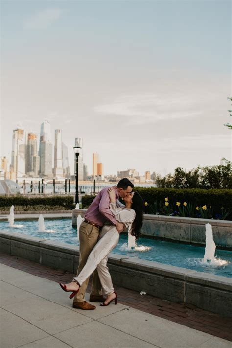 7 Pose Ideas For Your Wedding And Engagement Photos Nj Photographer