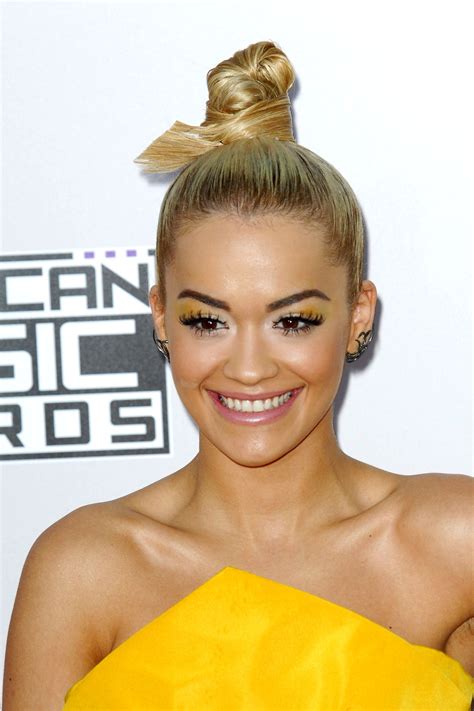 Top Knot Hairstyles The Best Top Knots For Every Occassion Marie