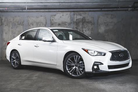 New 2021 Infiniti Q50 30t Sensory