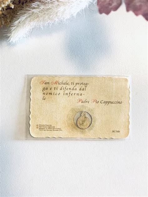 Erzengel Michael - Pater Pio Segenskarte mit Medaille