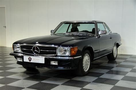 This mercedes sl 500 is for sale here. Dream Garage Sold carsMercedes - Mercedes-Benz 500 SL