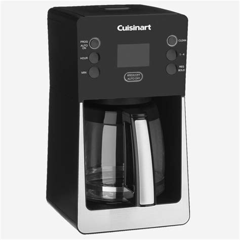 Talking about its coffeemakers, this brand has delivered some of the best products to the industry. PerfecTemp 14-Cup Programmable Coffee Maker