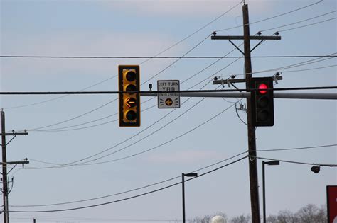Flashing Yellow Left Turn Traffic Signals City Of Broken Arrow