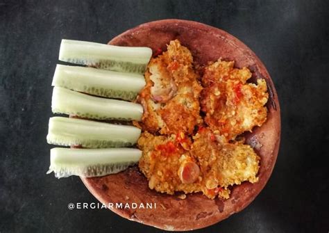Kini ayam geprek telah menjadi hidangan populer yang dapat ditemukan di hampir semua kota besar di indonesia. Resep Ayam geprek oatmeal (menu diet) oleh @ergiarmadani ...