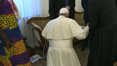 Pope Francis Kneels To Kiss The Feet Of Rival South Sudan Leaders