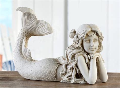 Beautiful Mermaid Garden Statue Lying Down With Pearls And Starfish
