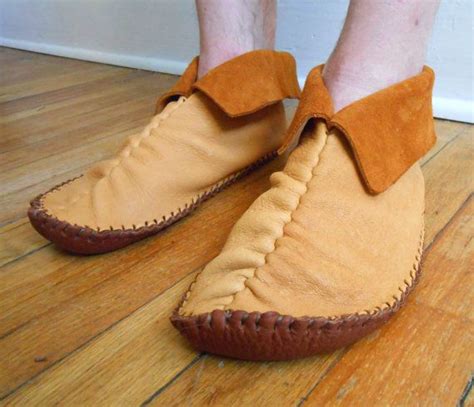 Handmade Hand Sewn Center Seam Slip On Moccasins With Traditional