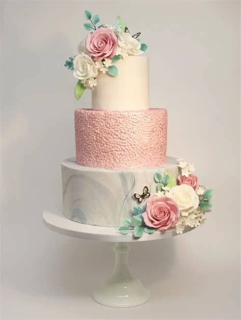 Pin By Meena Newsum On Cakes Dance Cakes Dancer Cake Modern Wedding