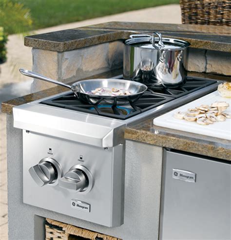 • locate the backside of the grill away from prevailing winds. ZGU122NPSS - Monogram® Dual Burner Outdoor Cooktop ...