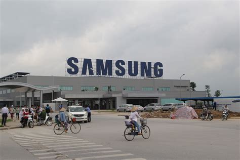 Samsung Electronics Eyes Local Workforce Of 100000