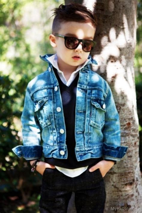 We did not find results for: Boy In Dashing Jean