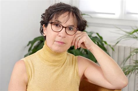 Premium Photo Portrait Of A Mature Woman With Glasses