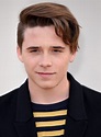 Brooklyn Beckham Snaps the Sweetest Photo of His Parents Holding Hands ...