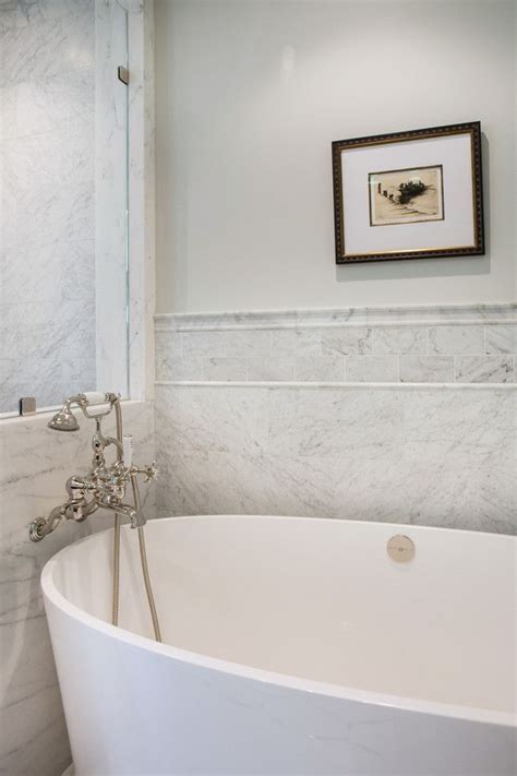 Powder rooms are almost always located on the main floor near common areas such as living rooms and kitchens. Bathroom Tile Chair Rail Border, to chair rail tile Powder ...